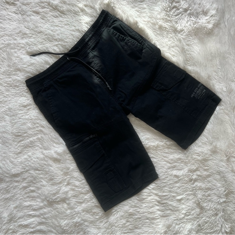 Akademiks Mens Black Cargo Shorts Size Small